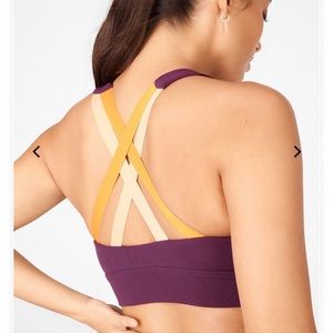 Fabletics Freya SculptKnit® Sports Bra